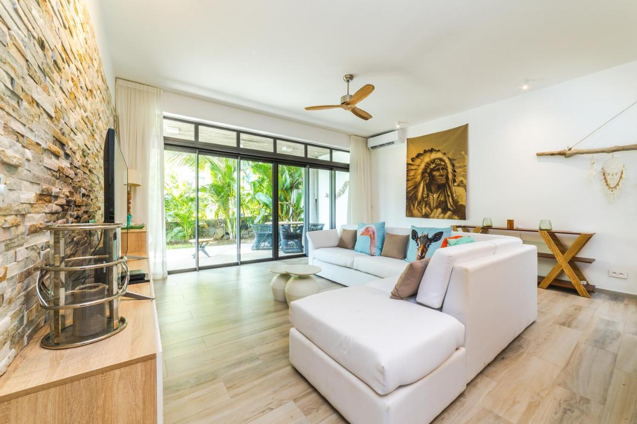 Blue Residences- Ground Floor Two Bedroom Apartment Grand Bay Luaran gambar