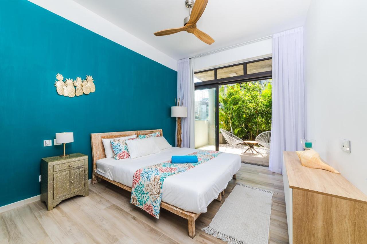 Blue Residences- Ground Floor Two Bedroom Apartment Grand Bay Luaran gambar